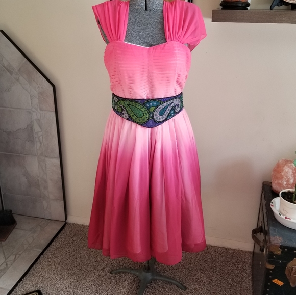 Vintage Hand Beaded Adjustable Belt - Picture 9 of 17